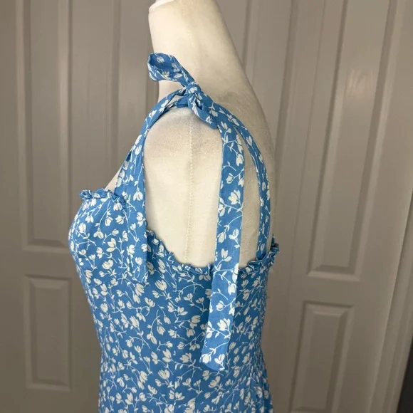 Reformation Blue Floral Tie Strap Midi Dress Size 8 Smocked Back Viscose - Picture 14 of 14